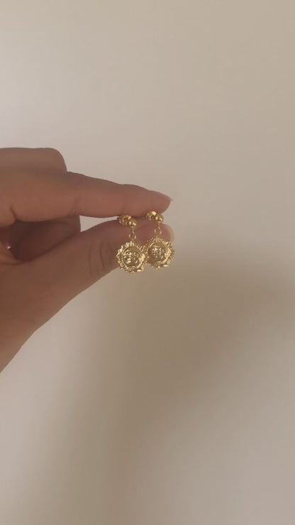 Petite Cubana earrings