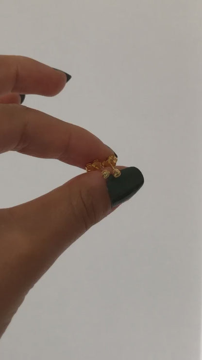 Inez Studs