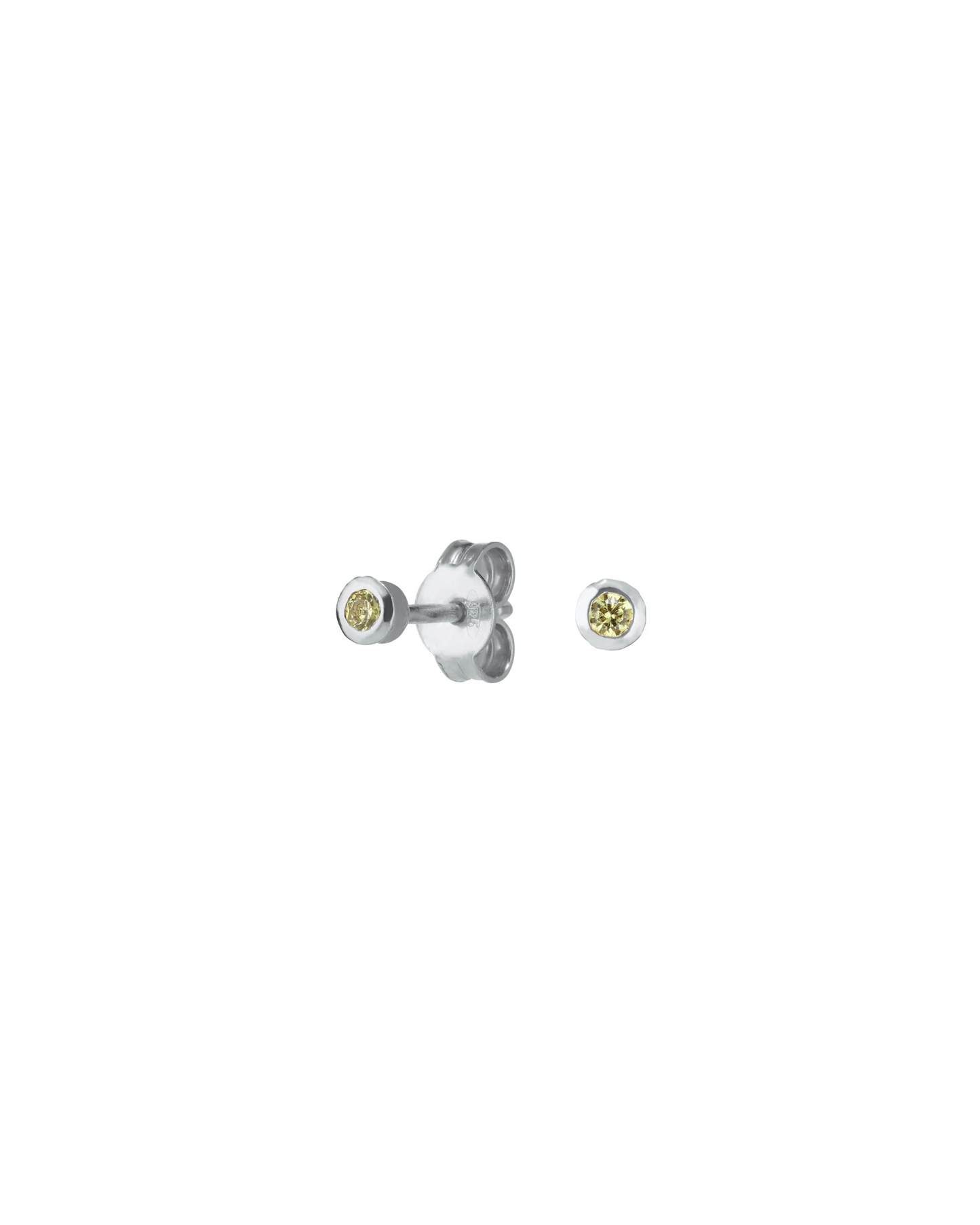 Inez Studs