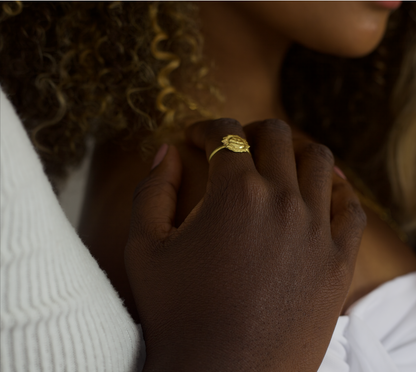 Ava Ring