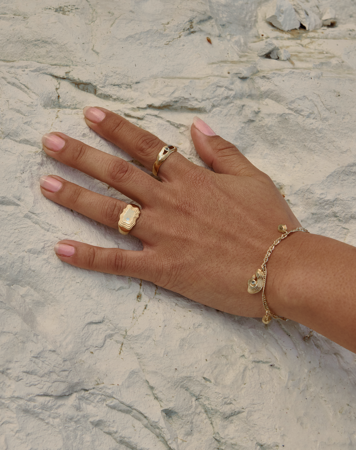 Levitate Ring
